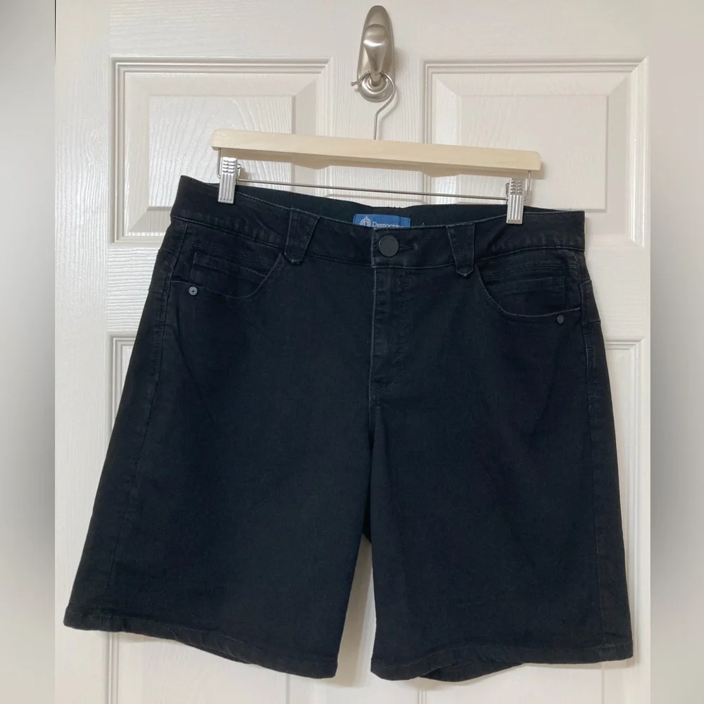 Democracy Women’s “Ab”solution Black Denim 9” Jean Shorts Size 14 Summer Beach - Picture 9 of 9